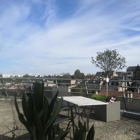 Le Carmelite Apartment Poitiers Bagian luar foto